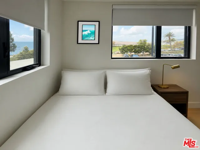 6208 Tapia Drive A, Malibu, California 90265