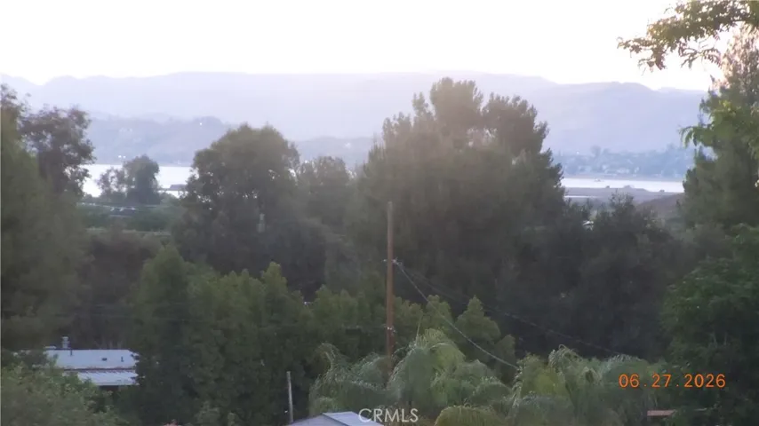 33325 Morrell Drive, Lake Elsinore, California 92530