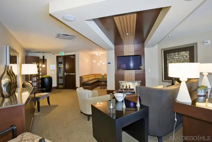 1325 Pacfiic Hwy. 2503, San Diego, California 92101