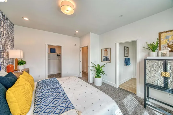 28929 Parkridge Loop 80, Hayward, California 94544