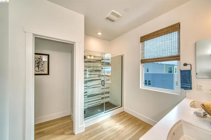 28929 Parkridge Loop 80, Hayward, California 94544