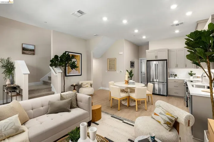 28930 Parkridge Loop 106, Hayward, California 94544 — photo 5