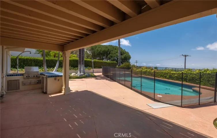 4 Paseo De Castana, Rancho Palos Verdes, California 90275