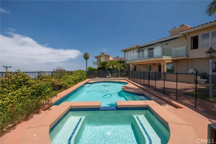 4 Paseo De Castana, Rancho Palos Verdes, California 90275
