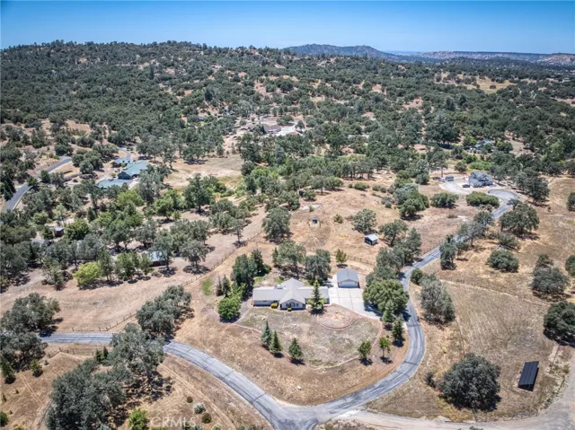 32115 Turkey Track, Auberry, California 93602