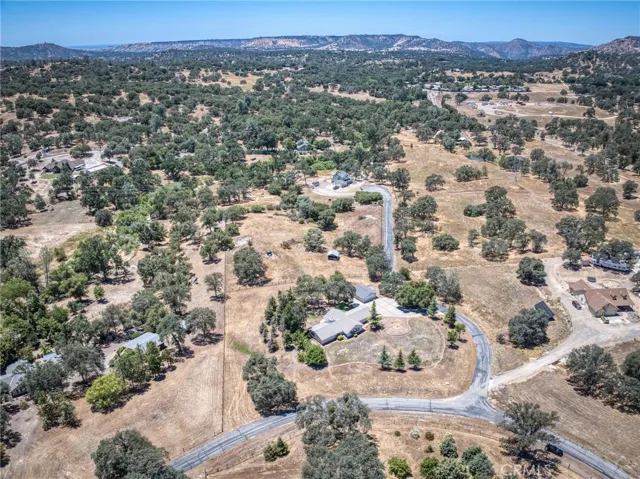 32115 Turkey Track, Auberry, California 93602