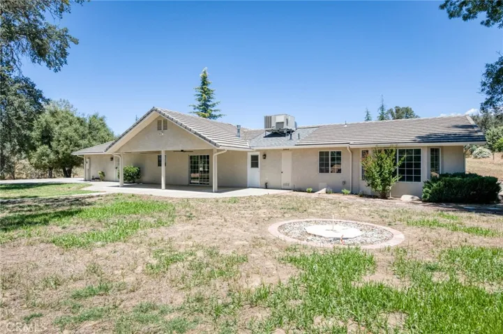32115 Turkey Track, Auberry, California 93602