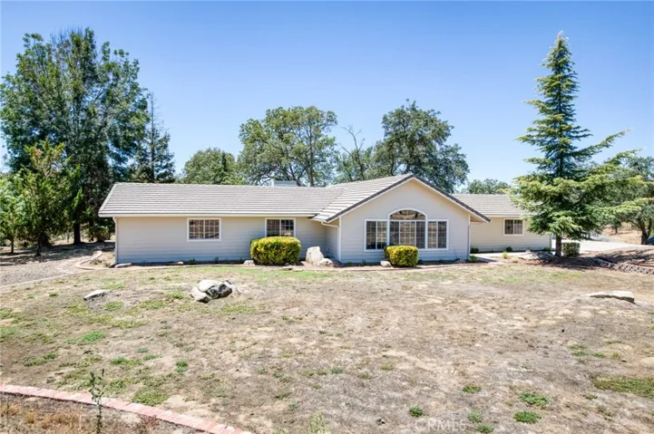 32115 Turkey Track, Auberry, California 93602