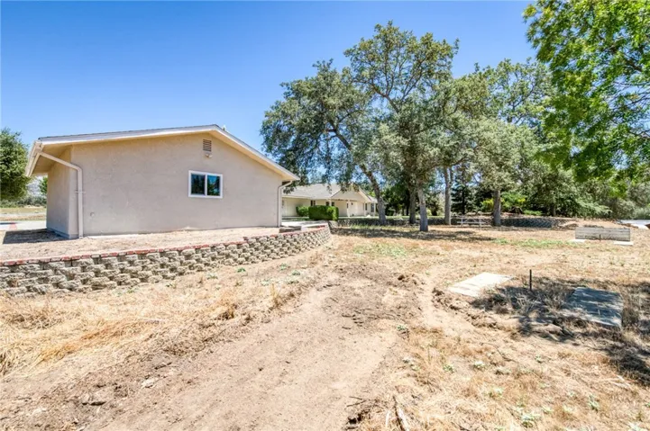 32115 Turkey Track, Auberry, California 93602