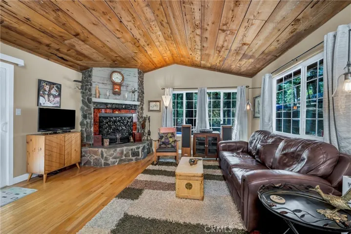 16635 Mountain View Drive, Cobb, California 95426