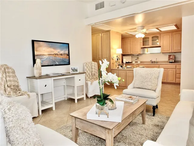 13720 St Andrews Drive 1 44a, Seal Beach, California 90740