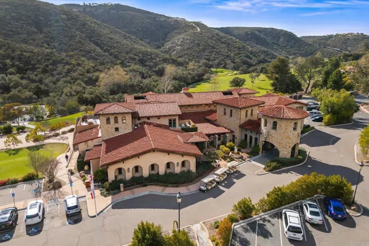2262 Vista Valley Lane, Vista, California 92084