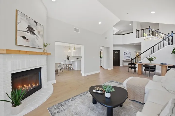 2262 Vista Valley Lane, Vista, California 92084