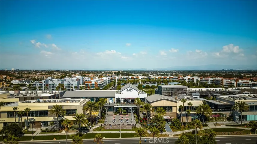 310 Lake Street 301, Huntington Beach, California 92648