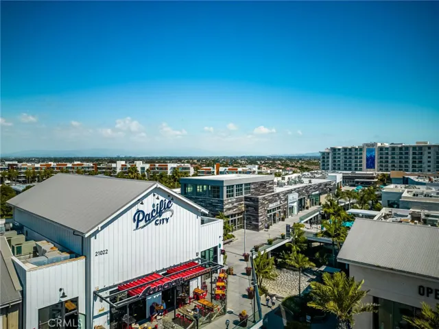 310 Lake Street 301, Huntington Beach, California 92648