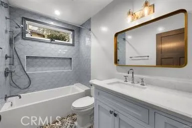 641 11th Street, Manhattan Beach, California 90266
