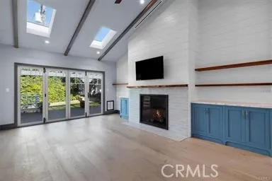 641 11th Street, Manhattan Beach, California 90266