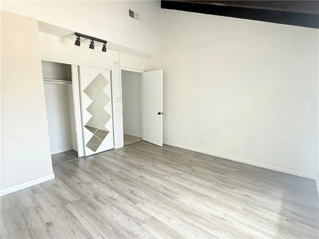 8341 De Soto 5, Canoga Park, California 91304
