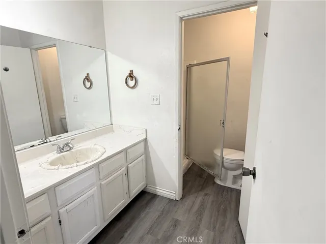 8341 De Soto 5, Canoga Park, California 91304