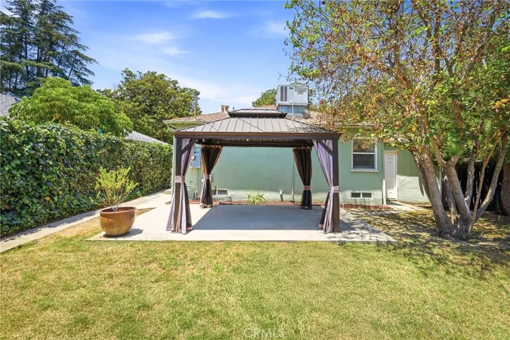 7012 Natick Avenue, Van Nuys, California 91405