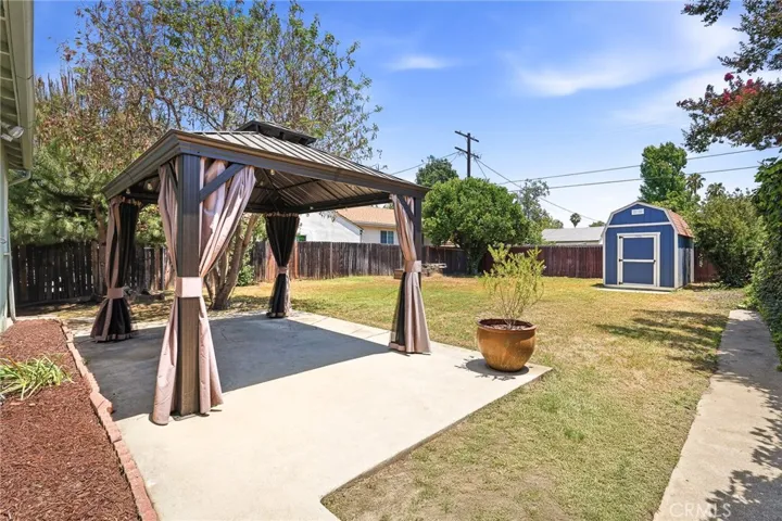7012 Natick Avenue, Van Nuys, California 91405