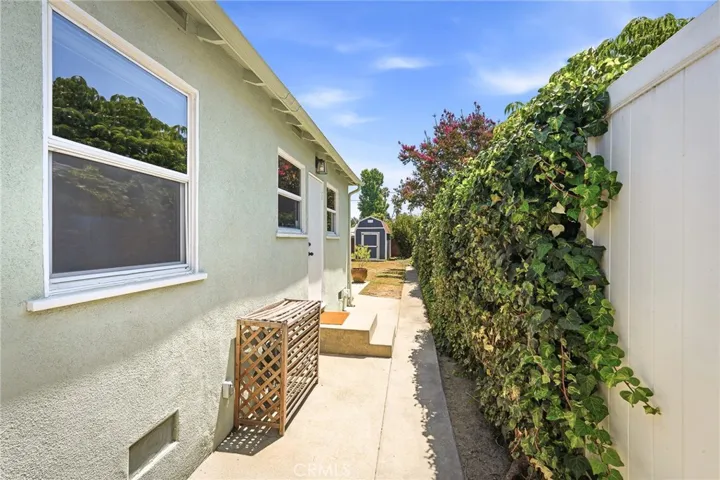 7012 Natick Avenue, Van Nuys, California 91405