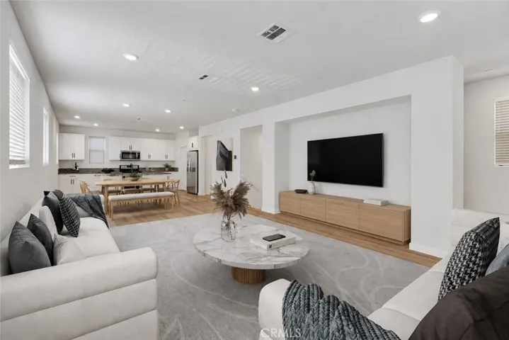 14700 Sherman Way, Van Nuys, California 91405