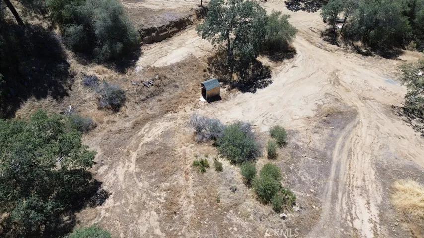 25 Buckaroo Lane, Auberry, California 93602