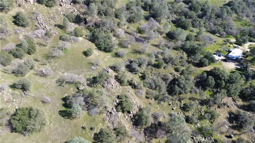 25 Buckaroo Lane, Auberry, California 93602