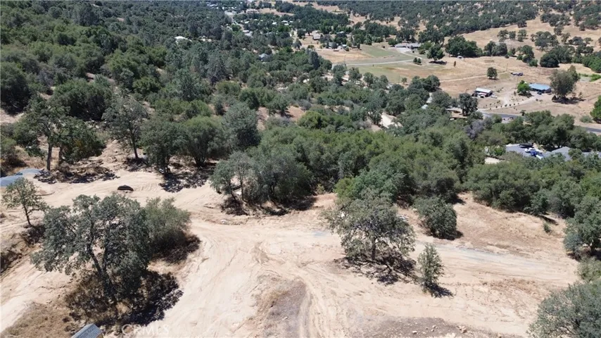 25 Buckaroo Lane, Auberry, California 93602