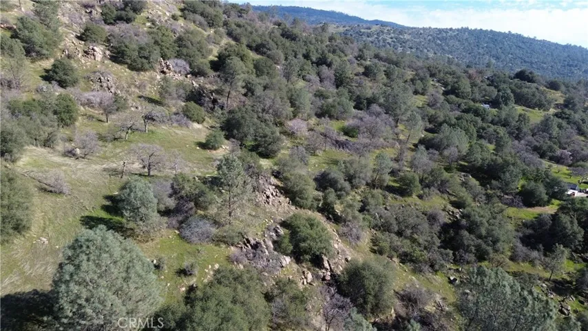 25 Buckaroo Lane, Auberry, California 93602