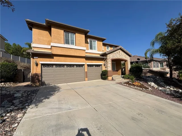7459 Tuolumne, Highland, California 92346