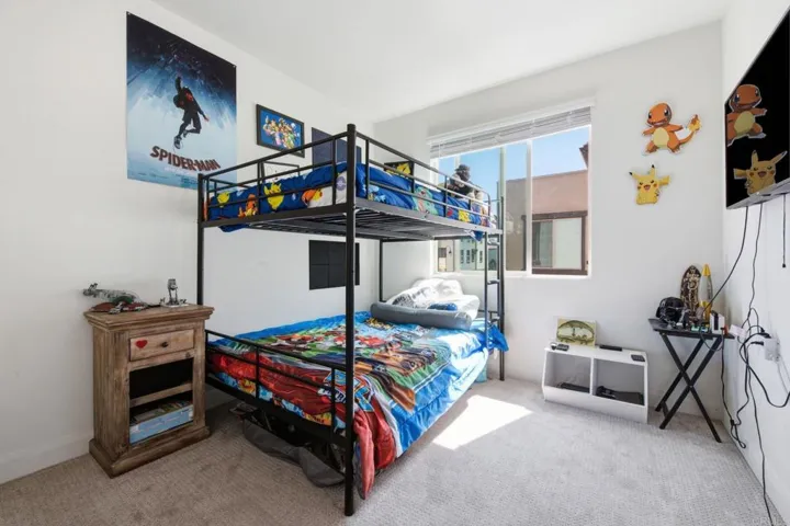 2117 Solara Lane, Vista, California 92081