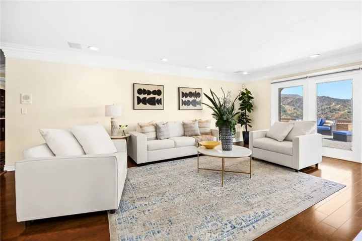 2226 Cielo, Arcadia, California 91006