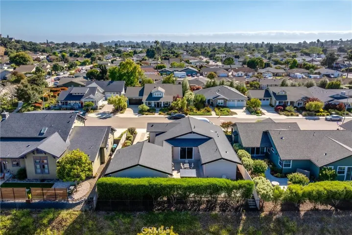 327 Stillwell Drive, Arroyo Grande, California 93420
