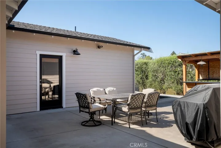 327 Stillwell Drive, Arroyo Grande, California 93420
