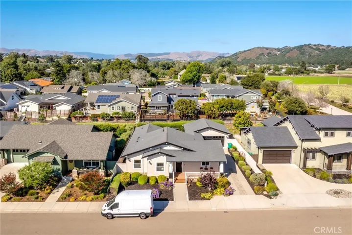 327 Stillwell Drive, Arroyo Grande, California 93420