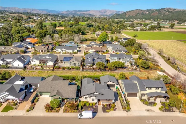 327 Stillwell Drive, Arroyo Grande, California 93420