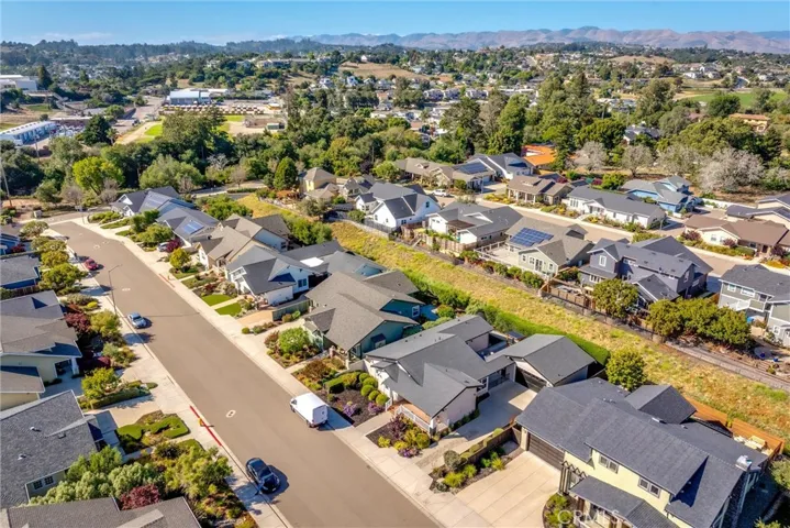 327 Stillwell Drive, Arroyo Grande, California 93420