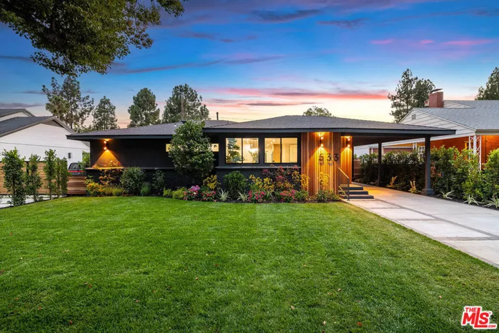 533 N Catalina Street, Burbank, California 91505