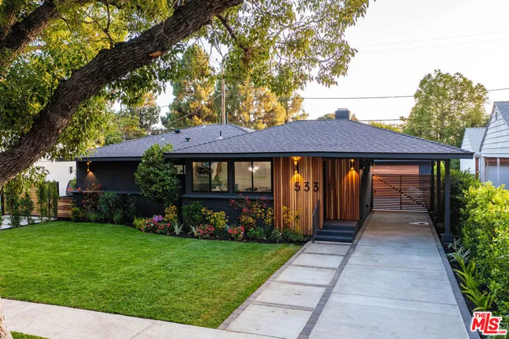 533 N Catalina Street, Burbank, California 91505