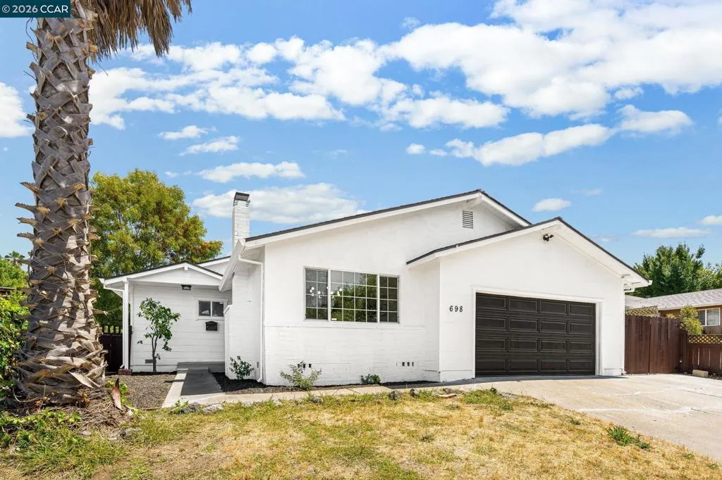 698 Mini Dr, Vallejo, California 94589 — photo 5