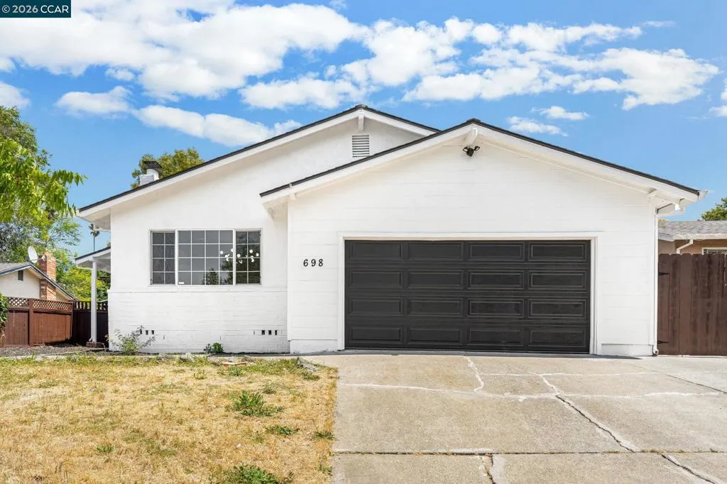 698 Mini Dr, Vallejo, California 94589 — photo 4