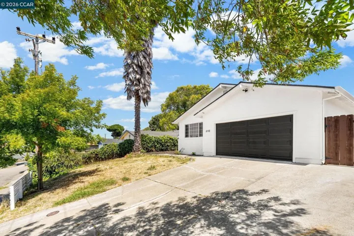 698 Mini Dr, Vallejo, California 94589
