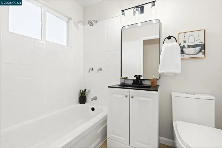698 Mini Dr, Vallejo, California 94589