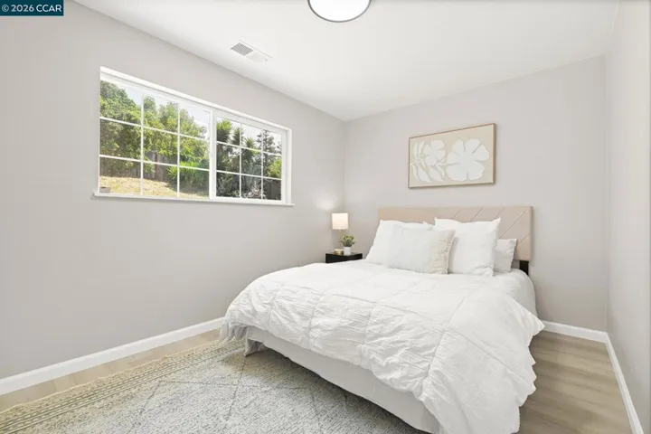 698 Mini Dr, Vallejo, California 94589