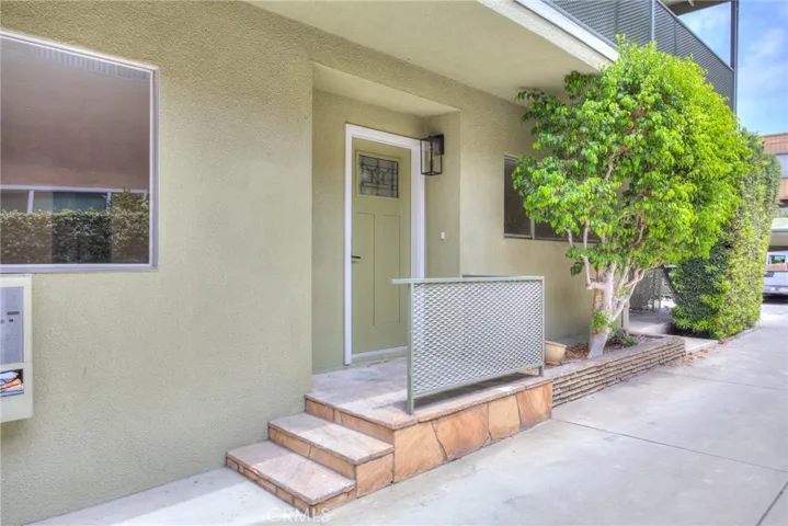 1032 S Golden West A, Arcadia, California 91007