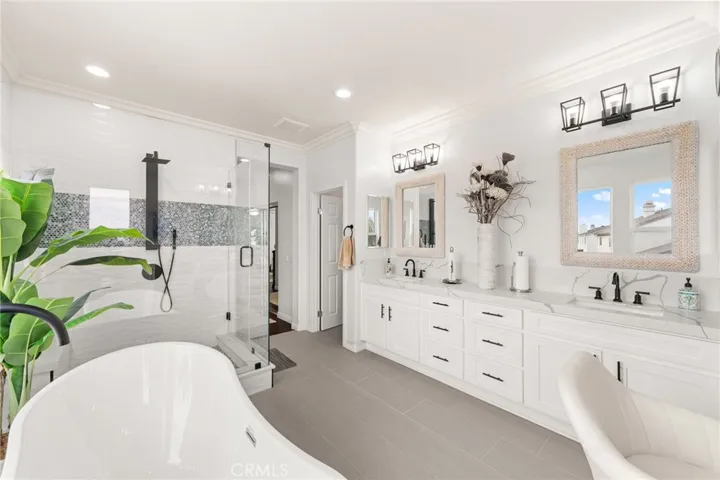 14142 Springwater, Eastvale, California 92880