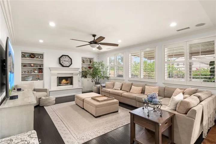 14142 Springwater, Eastvale, California 92880
