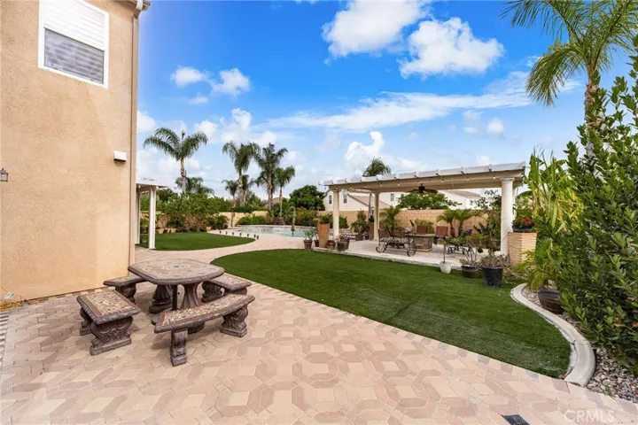14142 Springwater, Eastvale, California 92880